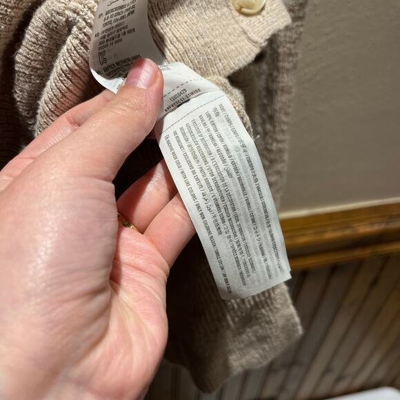 Abercrombie & Fitch Cardigan Sweater Sz M Tan Cotton Casual Preppy Y2K - Picture 3 of 5